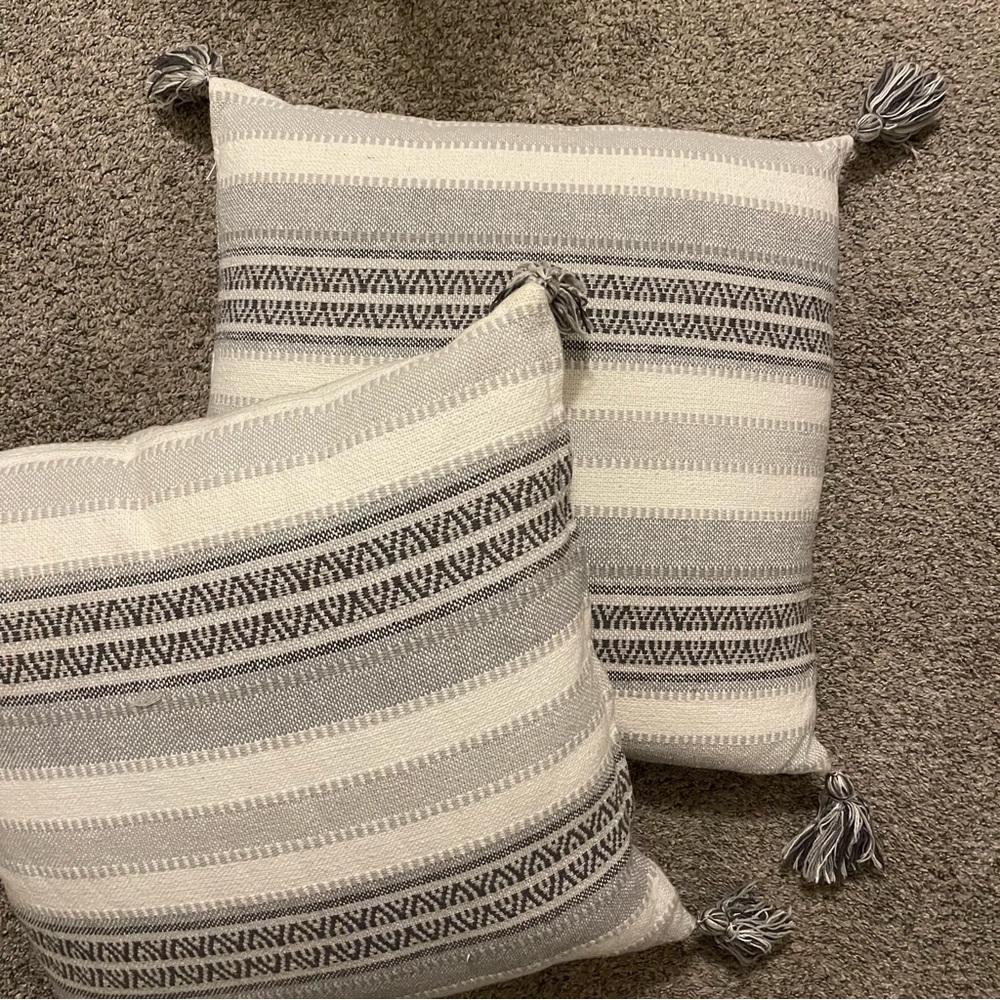 ‼️SOLD‼️ Gray and White Decorative Pillows